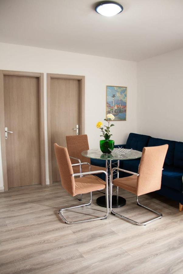 Amber In The Centar Apartment Kastela Exterior photo