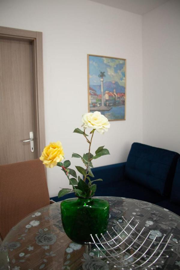 Amber In The Centar Apartment Kastela Exterior photo